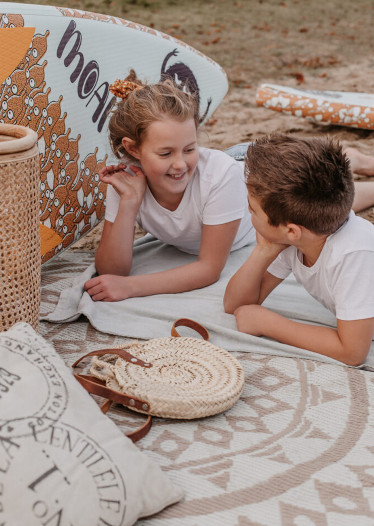 MOAI_ver_Artboard-1-copy-3